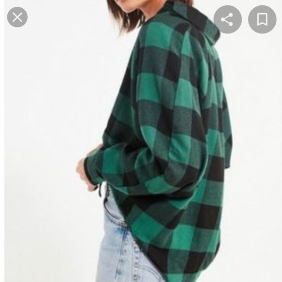 BDG Urban Outfitters Green and Black plaid Tie front long sleeve Top - Picture 4 of 9